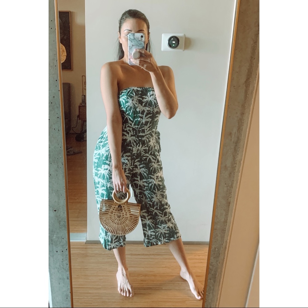 💥SOLD💥Palm Print Jumpsuit 🌴